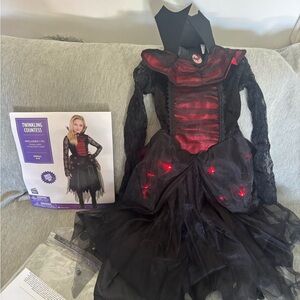 girls Size 4–6 Vampire Witch Light Up Costume